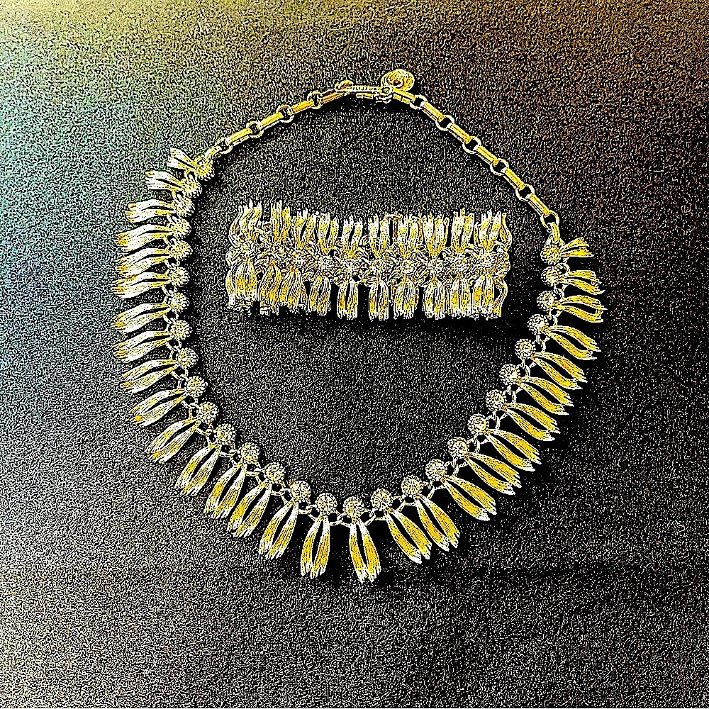 VINTAGE Lisner 1950’s Necklace and Matching Bracelet/Gold/